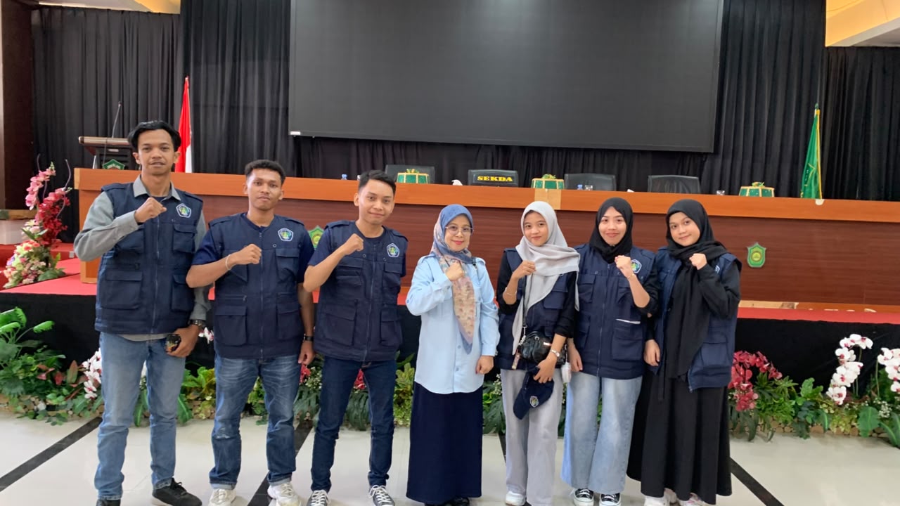 Penyerahan Mahasiswa KKN di Kantor Bupati