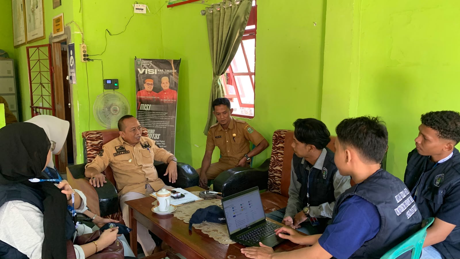 Sesi observasi dan wawancara 2